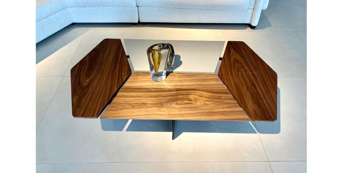 BRC6544A COFFEE TABLE